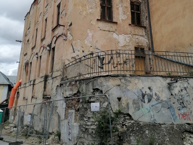 Štát zachraňuje historický Penov dom v Banskej Bystrici. Na komplexnú obnovu pamiatky vyčlenil dva milióny eur
