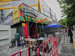požiar bar Bangkok Thajsko