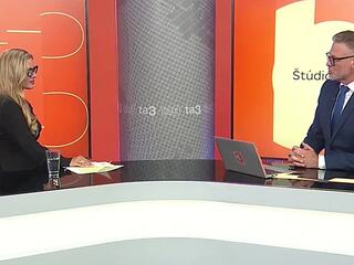 HOST-V-STUDIU-BATTHYANYOVA-8-20