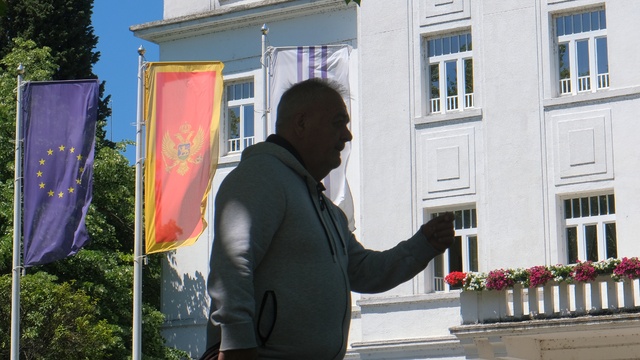 Vlajky EÚ x Čierna Hora