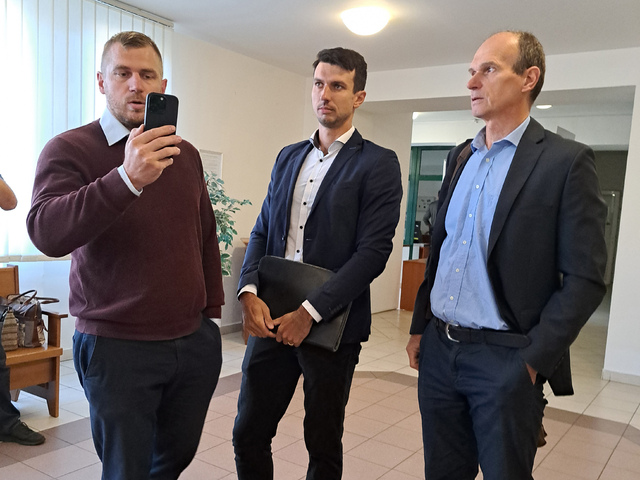 Štátni tajomníci Kuffovci pred súdom. Kauza nebezpečného vyhrážania speje k vyneseniu rozsudku
