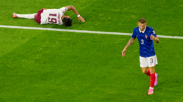 Lamine Yamal, Lucas Digne