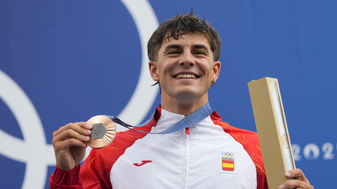 Pau Echaniz