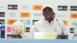 Slovan má nového kapitána, príde posila priamo z MS. „Vyplakávačov tu nechceme,“ odkázal Kmotrík Chorvátovi do Rijeky