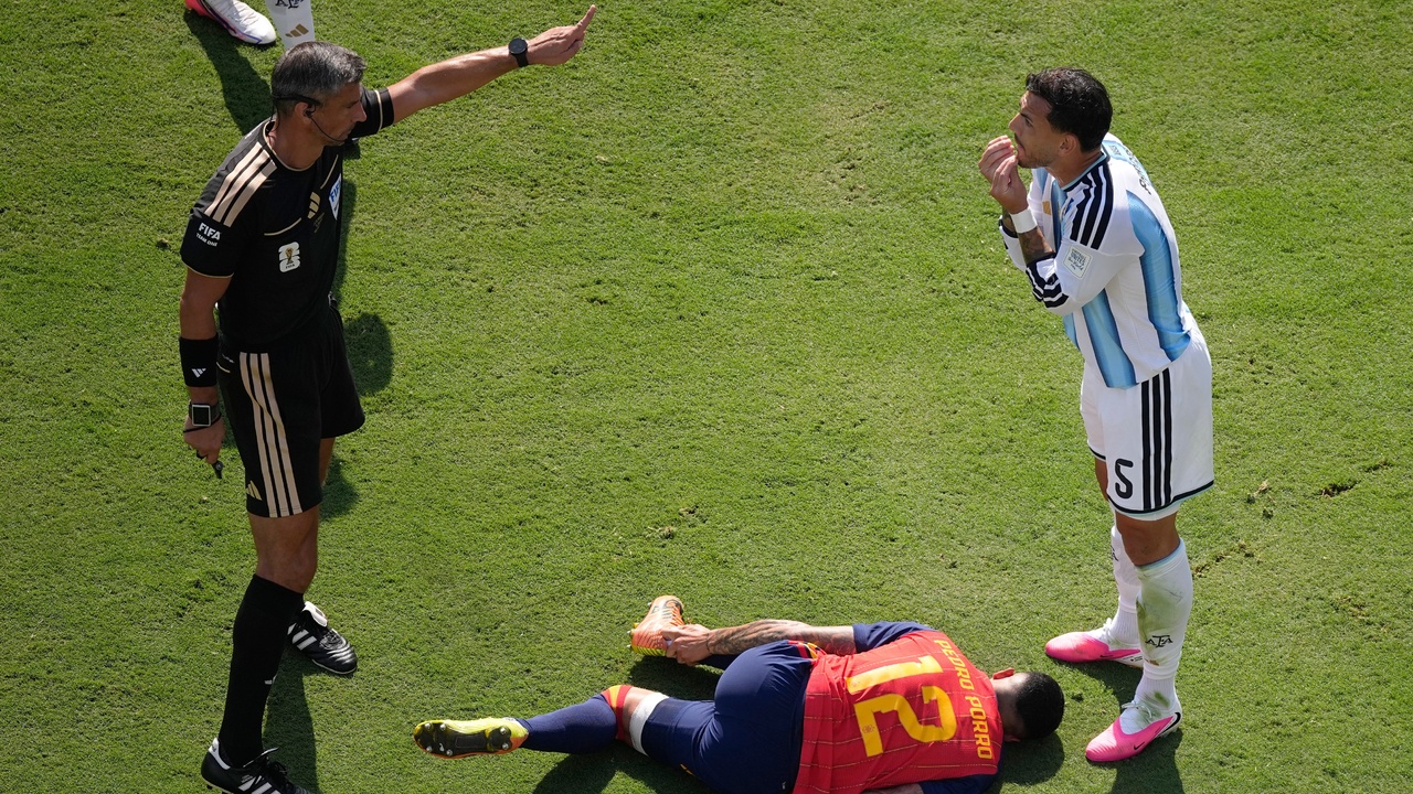 leandro paredes