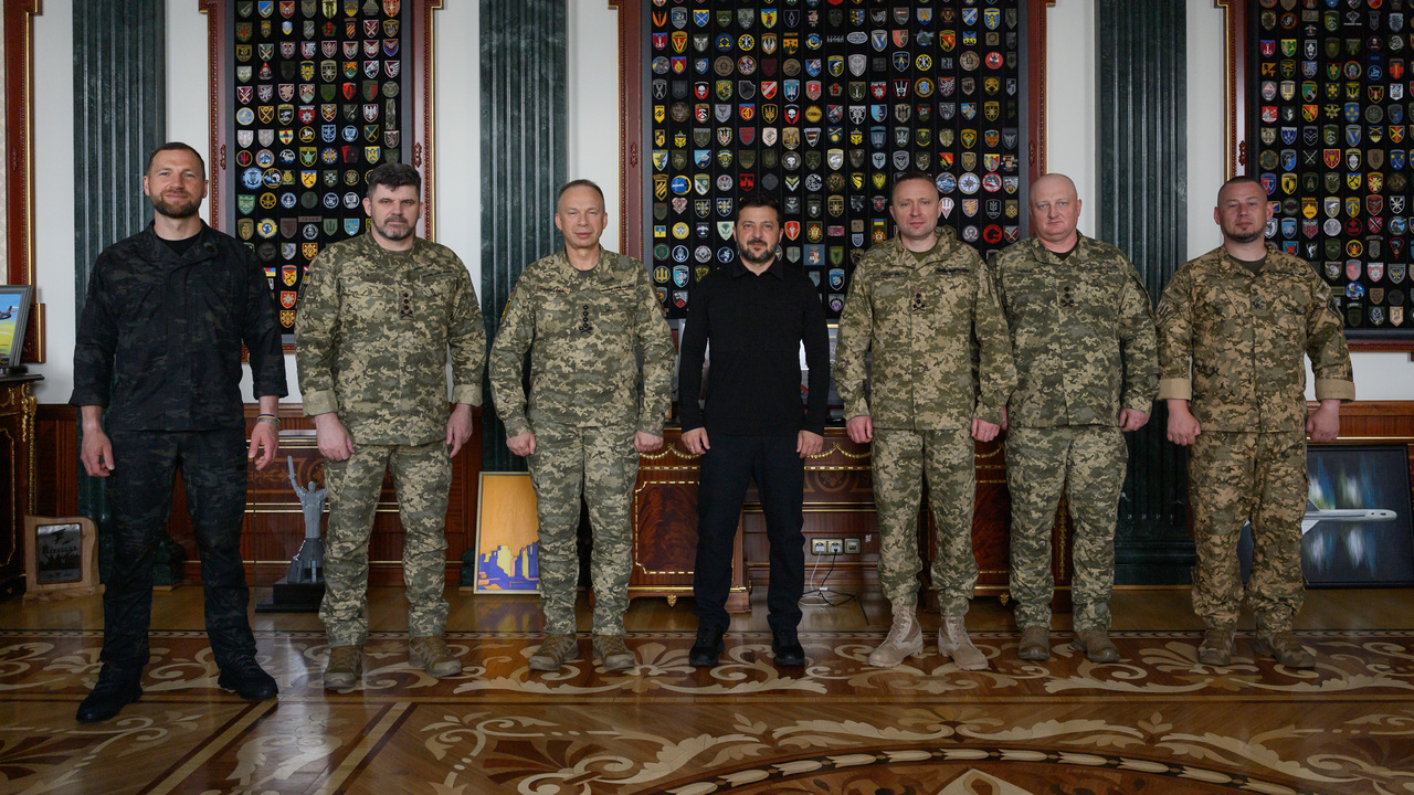 Zelenskyj, Ihor Skybiuk (druhý sprava)