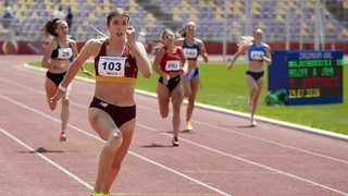 Zapletalová obhájila titul majsterky Slovenska a zabehla národný rekord na 200 m. Limit na európsky šampionát splnila