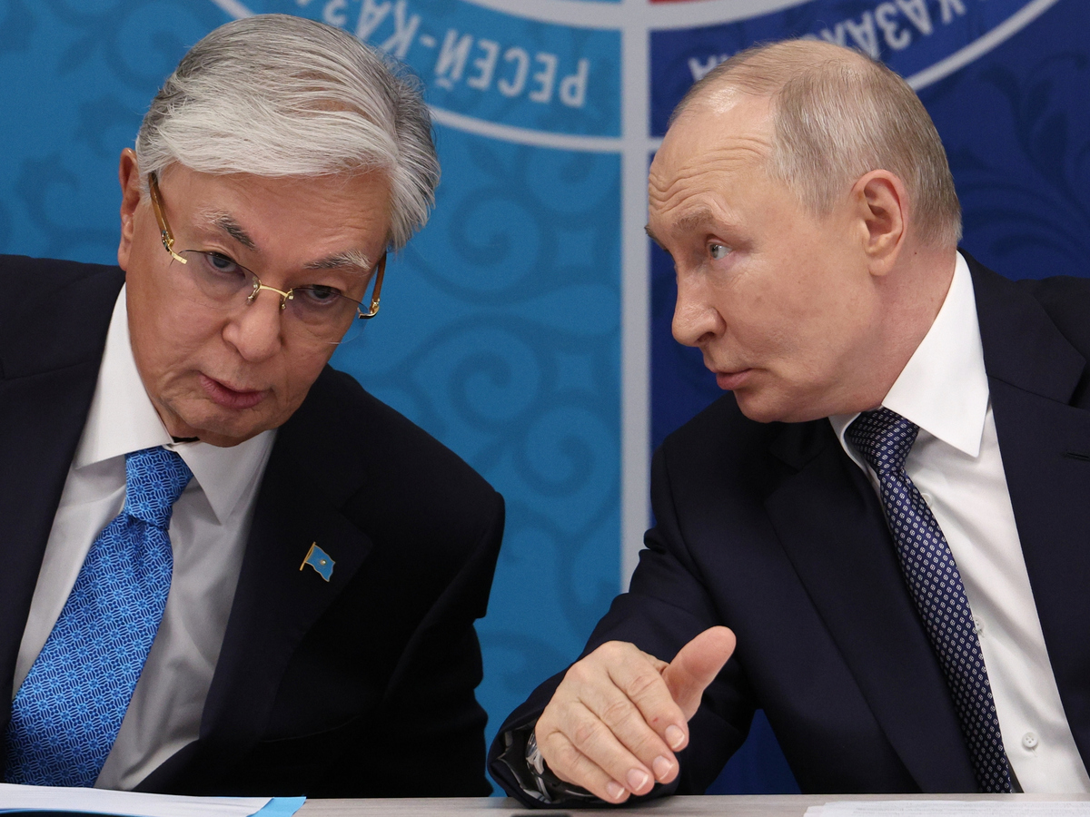 tokajev putin.jpg