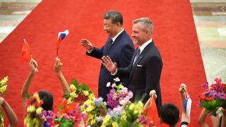 Pellegrini rokoval v Pekingu s čínskym prezidentom. Si Ťin-pching ho vyzval, aby Slovensko pomohlo rozvoju vzťahov s EÚ