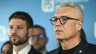 Najúspešnejší rok firmy Korčokovcov sa prekrýval s jeho cestou za palácom. Potom už výkon nezopakovala