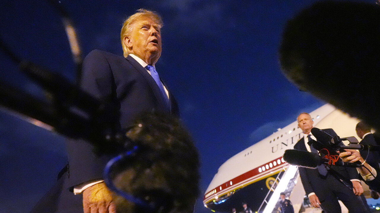 trump air force one.jpg