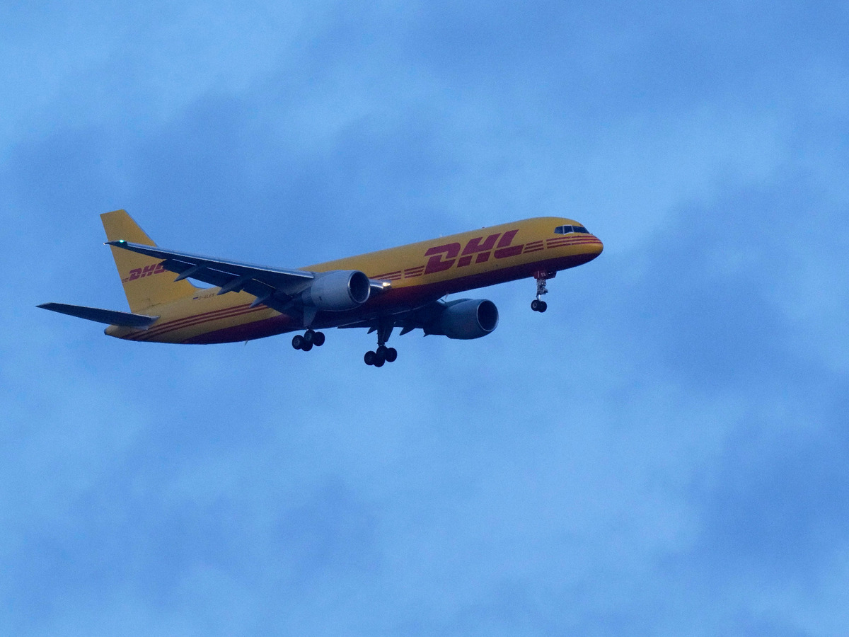 dhl lietadlo.jpg