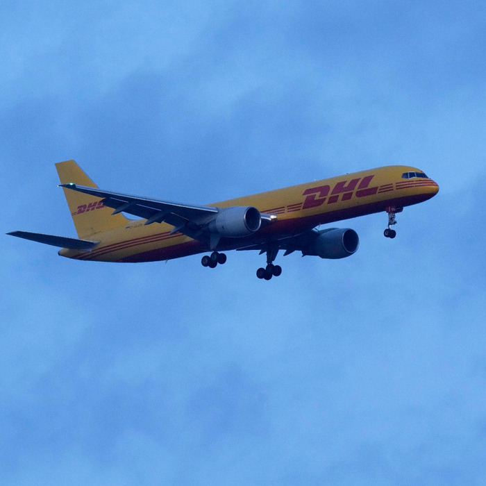 dhl lietadlo.jpg