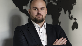 Odborník: Amatérski lovci pedofilov môžu nechtiac pomôcť podozrivému. Ochrana detí sa nemá meniť na verejnú šou (rozhovor)
