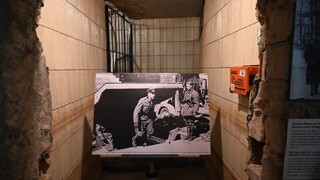 Prežil Hitlera, vojnu aj Berlínsky múr. Historickému podzemnému bunkru v nemeckej metropole hrozí zánik