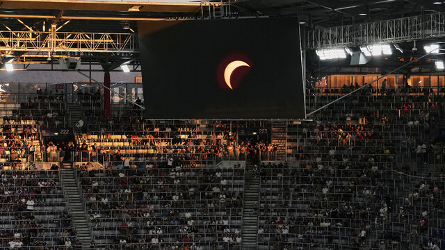 zatmenie uefa.jpg