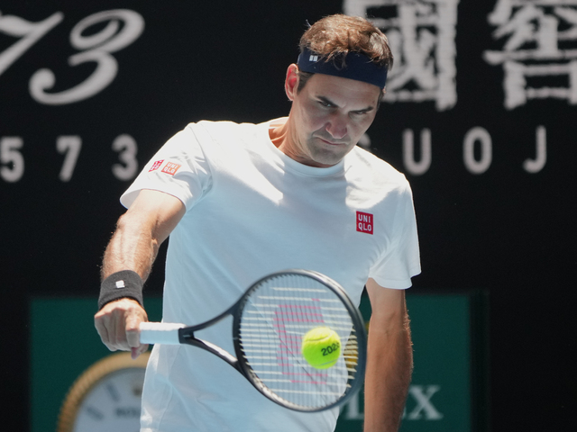 Federer sa už nemôže nazývať športovým miliardárom. Švajčiarsky elegán stratil desiatky miliónov za deň