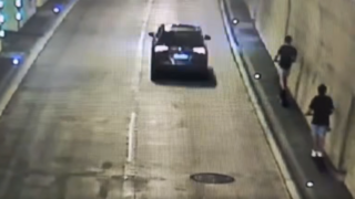 Diaľnica nie je cyklotrasa. Mladíci jazdili na kolobežkách priamo po D1, ohrozili tým bezpečnosť v tuneli