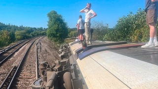 vlak, Anglicko, vykoľajenie