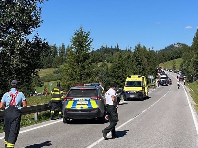 Smrteľná zrážka v okrese Liptovský Mikuláš. Motorkár zraneniam podľahol, opitá šoférka z miesta nehody ušla
