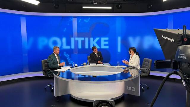 V politike, jurík, šaško