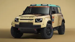 Závodná technológia na bežné cesty: Land Rover prichádza s edíciou Defender Dakar
