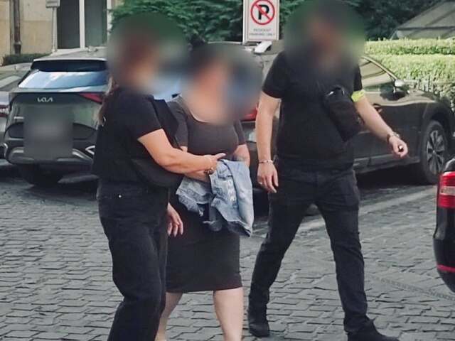 ÚBOK zasahoval okolo MOM-iek z čias pandémie. Obvinili osobu z ministerstva, pracovala s falošnými faktúrami