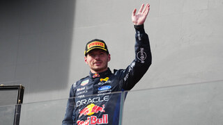 Šuškalo sa o odchode z Red Bullu aj sveta formuly 1. Verstappen ukončil špekulácie jedným podpisom
