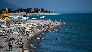 Soči Rusko pláž letovisko Rusi dovolenka more