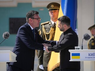 Andy Burnham, zelenskyj