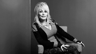 Zomrela hudobná legenda Dolly Partonová. Spevácka a filmová ikona mala 80 rokov