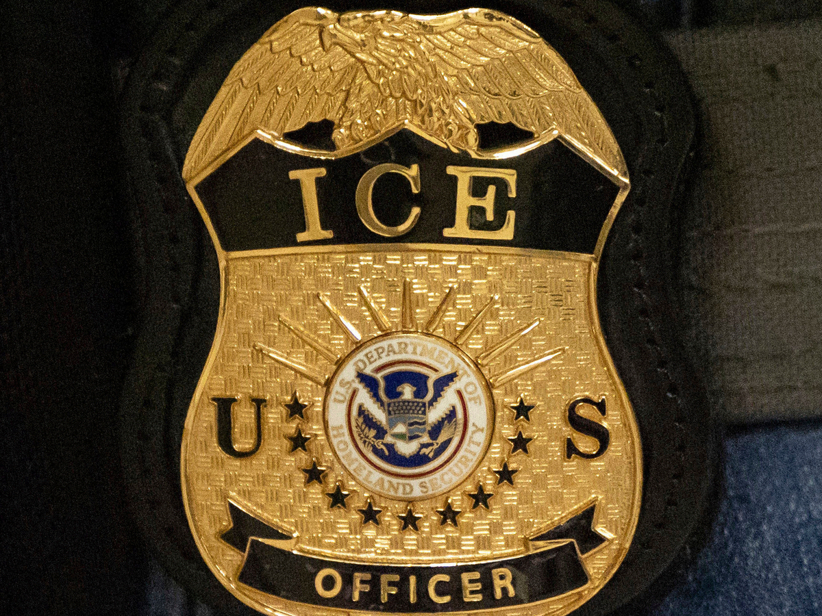ice odznak.jpg