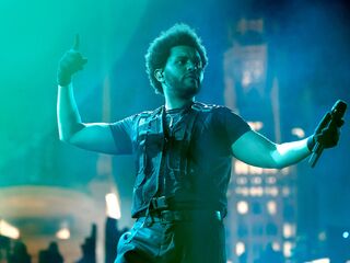 221207133308-the-weeknd-1127.jpg