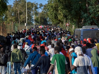 Ceuta migranti