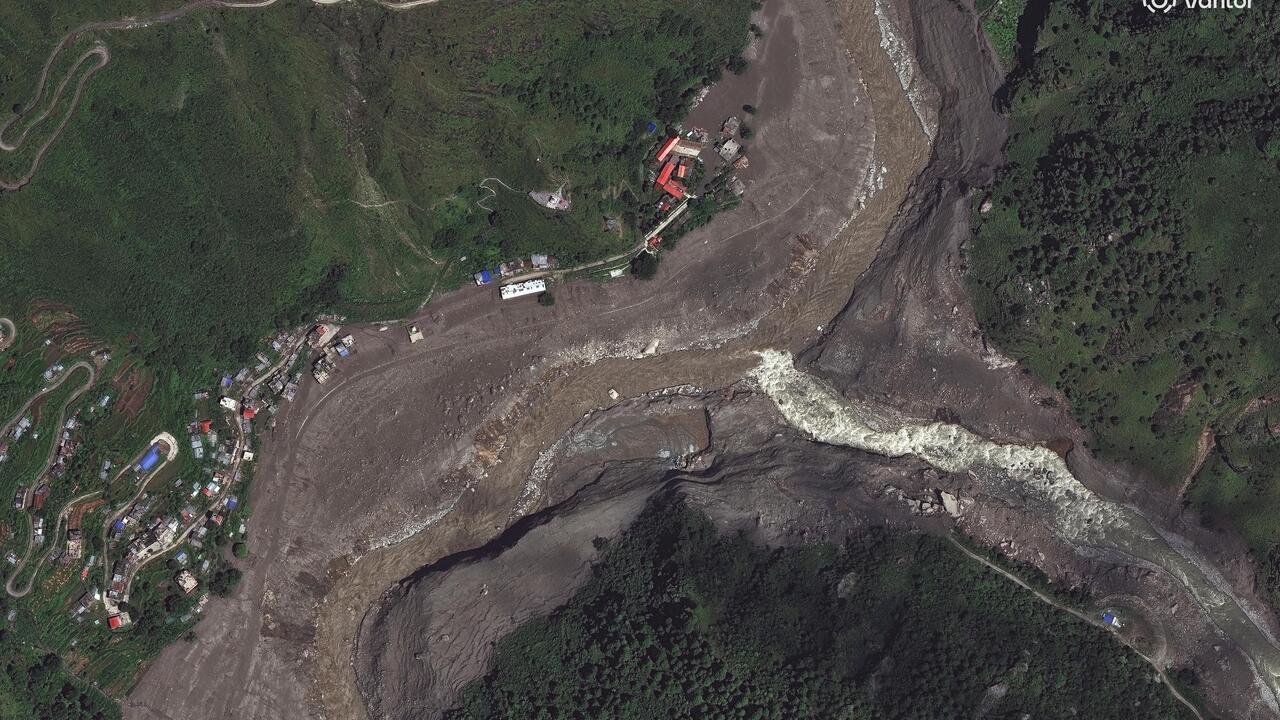 Photo: TA3 Népal : Un Effondrement de Glacier a Provoqué des Crues Dévastatrices