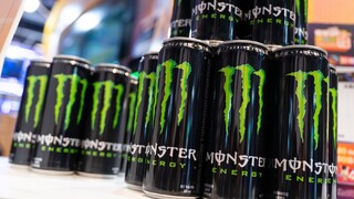 energeticky napoj monster