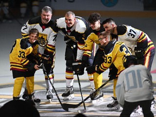 Ray Bourque, Zdeno Chára