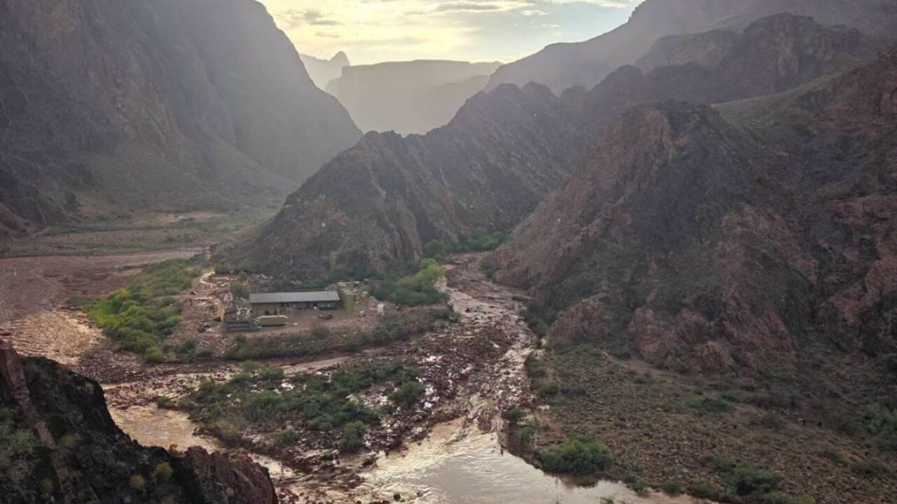 Grand Canyon povodeň