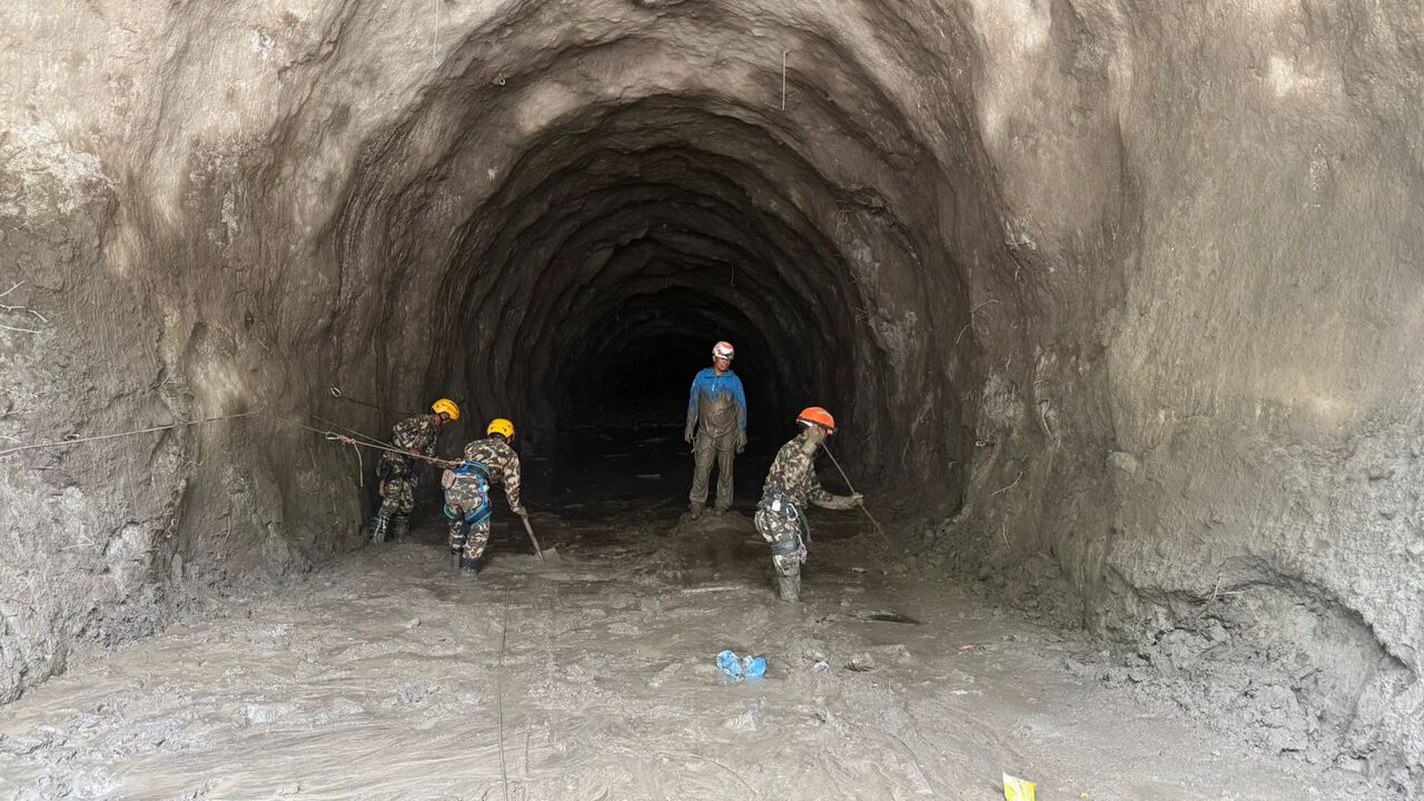 nepal tunel
