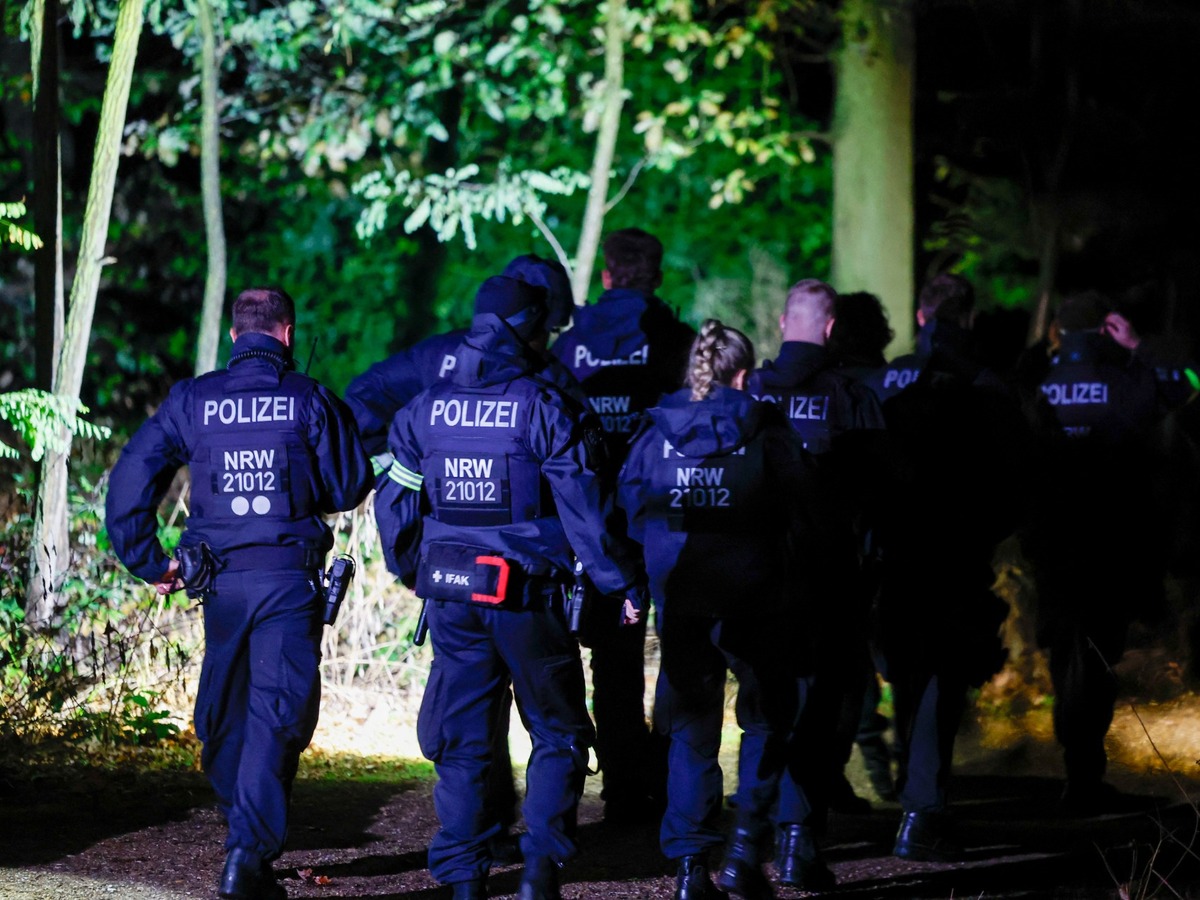 nemecko sabotaz Niederzier nemecka Policia nemecki policajti
