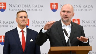 Sulík a Kollár ohlásili spoločnú kandidátku do volieb. Ideologický kotrmelec, odkazuje Gröhling
