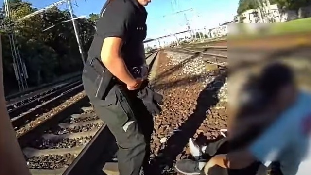 trnava opity muz v kolajisku.jpg