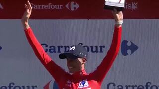 Stefan Küng vyhral na Vuelte osemnástu etapu. Červený dres naďalej drží domáci jazdec Enric Mas