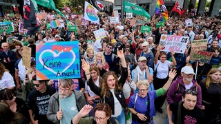 „Demokracia nepotrebuje alternatívu.“ Nemeckom prešli hromadné protesty proti ultrapravicovej strane AfD