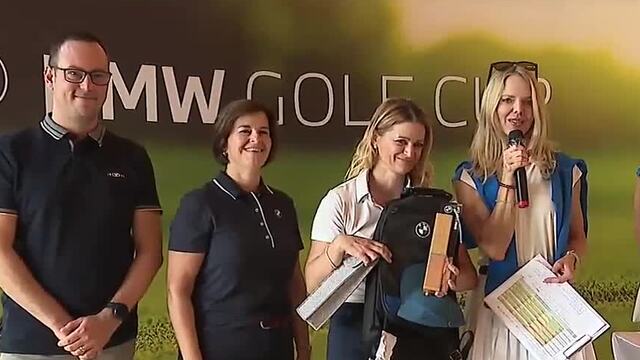 2-SHOW-BMW-GOLF-CUP