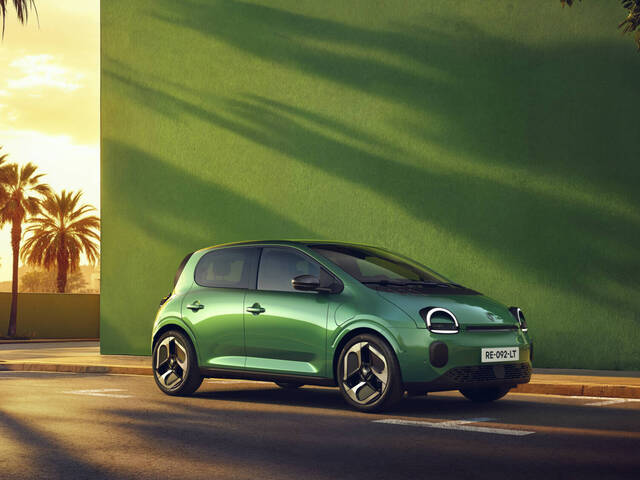 Renault Twingo E Tech prináša revolúciu do triedy malých áut a sprístupňuje čistú mobilitu širšiemu okruhu ľudí