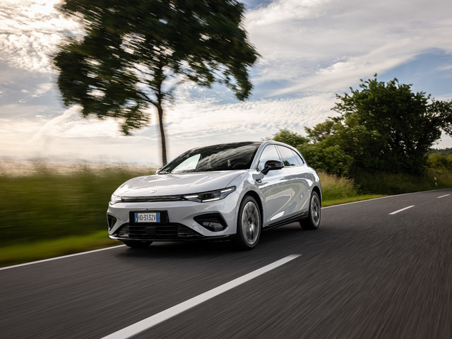 Leapmotor B05 prichádza na slovenský trh s atraktívnou cenou a bohatou výbavou