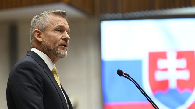 Prezident Peter Pellegrini parlament 