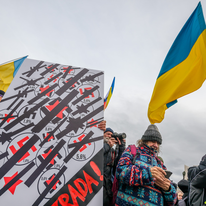 mier ukrajine protest.jpg