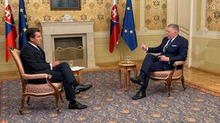Premiér končí „s cirkusom“. Prezidenta požiada o vrátenie návrhu na odvolanie Tarabu, ak chcú voľby, budú v januári